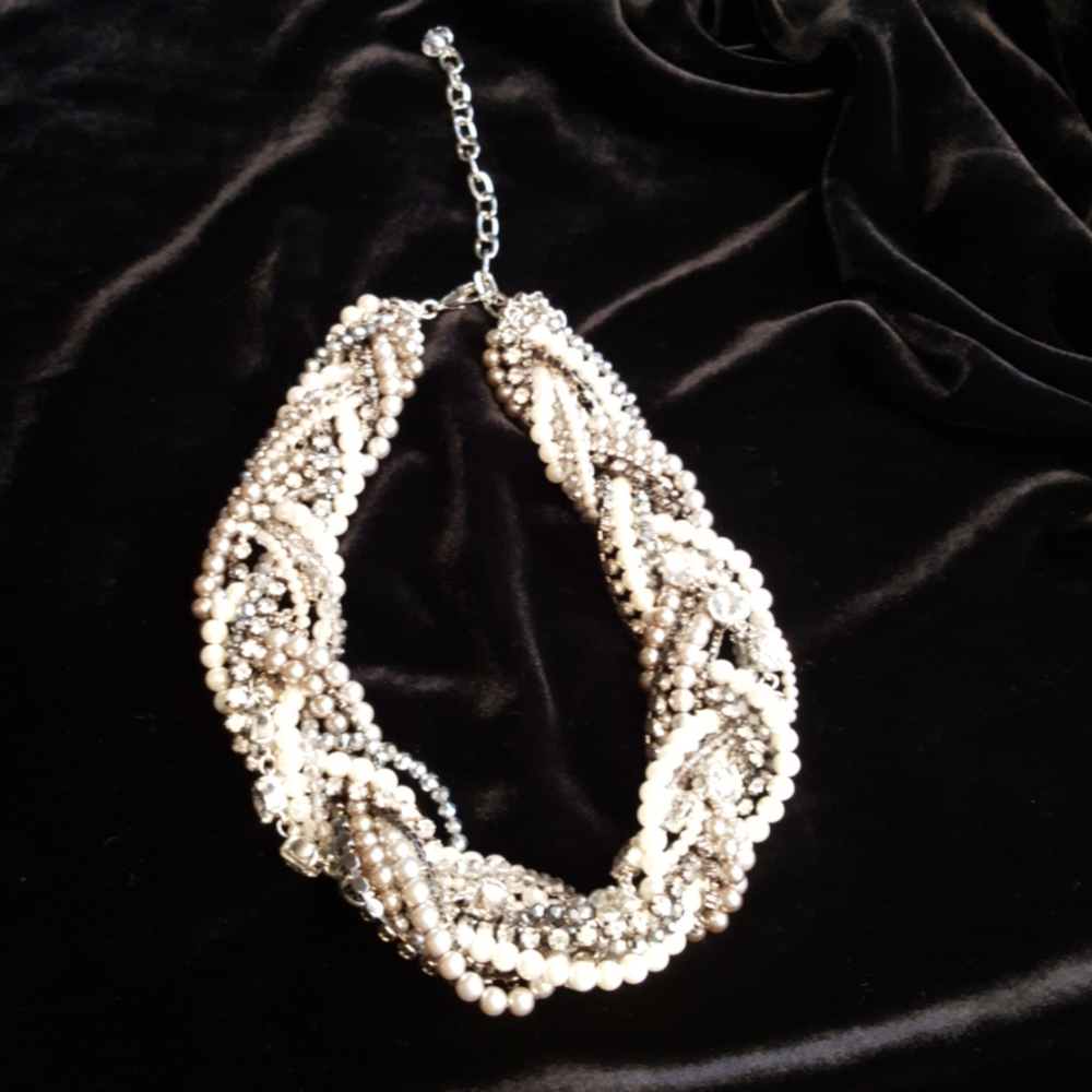 Chico's Twisted Pearl and Silver Necklace - Picture 7 of 8